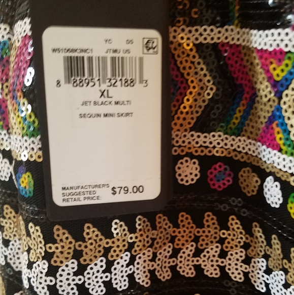 Guess All Sequin Skirt Size XL NWT - Picture 6 of 8